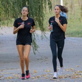 전신 홈트레이닝 플랜 하루 15분 좁은 공간도 문제없다!